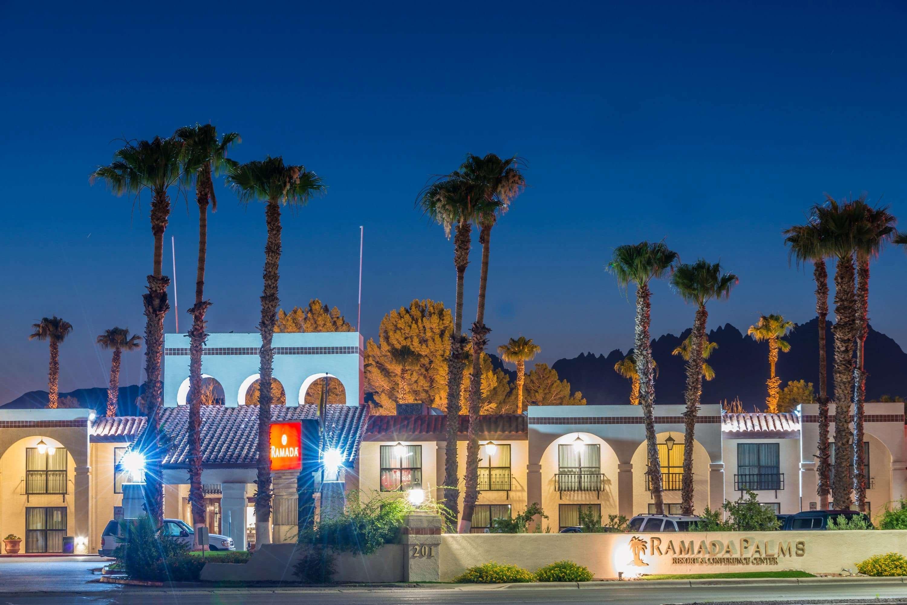 Ramada By Wyndham Las Cruces Hotel & Conference Center Exteriör bild